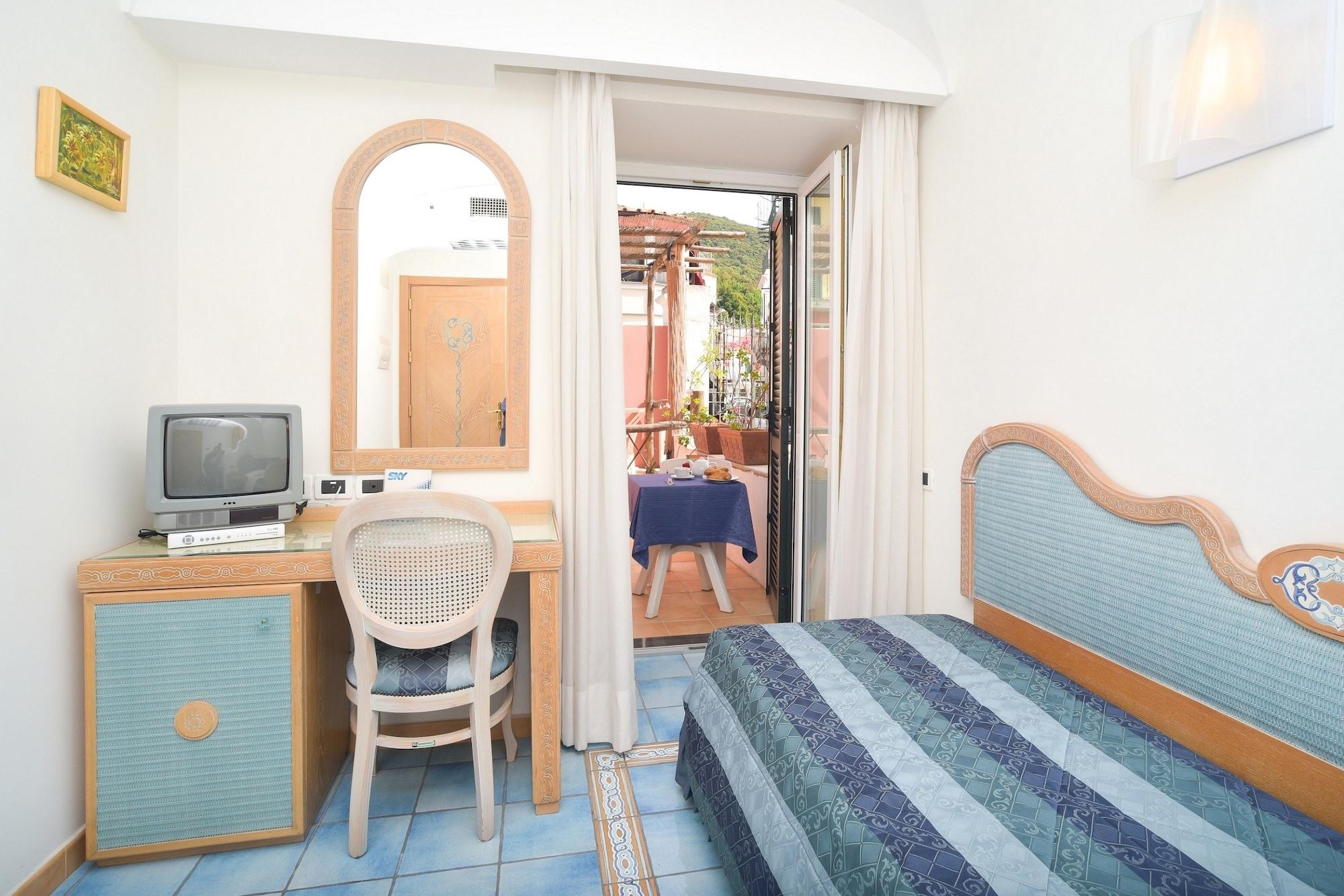 Italia - 4*