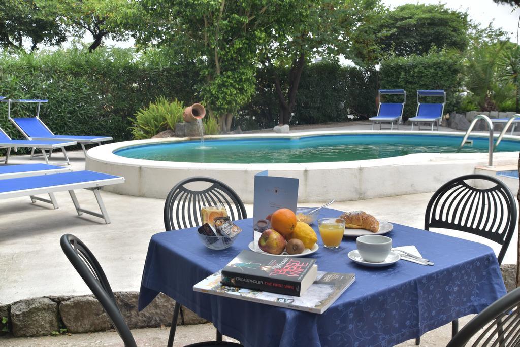 Hotel Italia - 4*